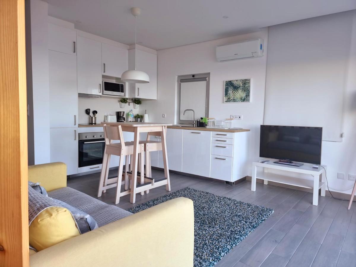 Bay House - Seascape Apartment Πόντα Ντελγκάντα Εξωτερικό φωτογραφία